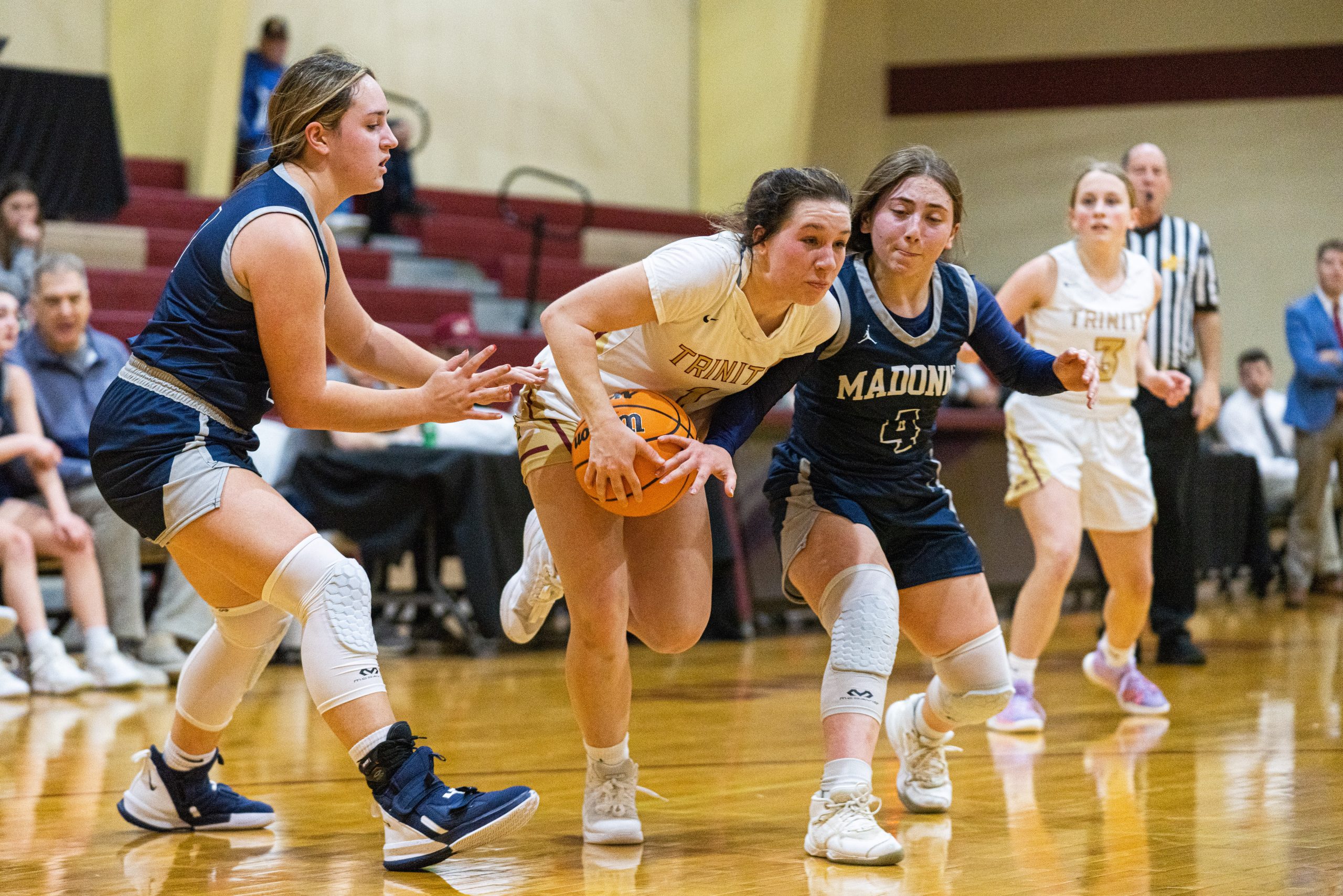Warriors find shooting stroke against Blue Dons